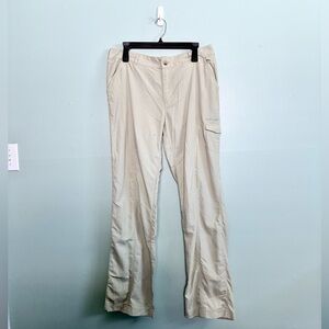 Columbia Womens Insect Blocker Khaki Pants Sz 12 Lightweight Packable Hiking